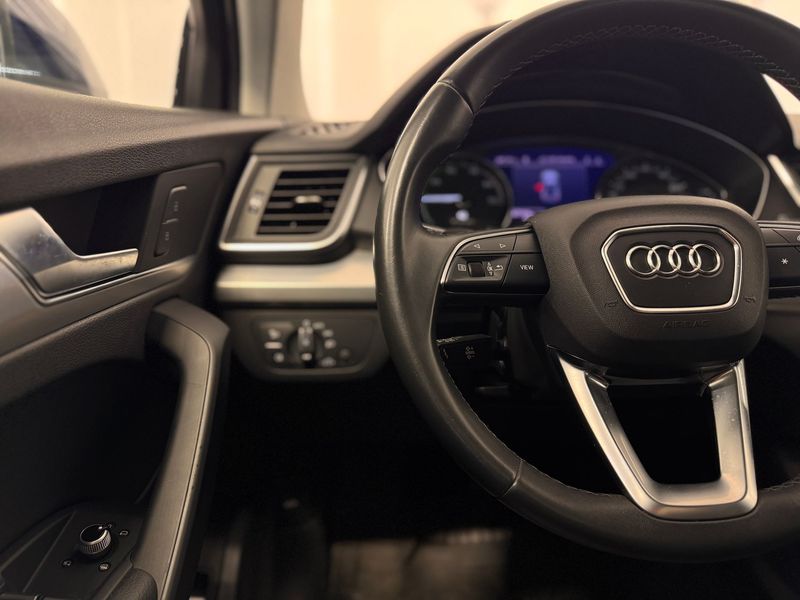 Audi Q5 2022, foto 15