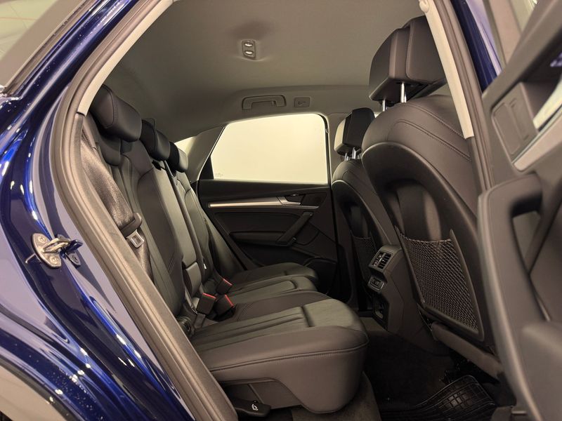Audi Q5 2022, foto 33