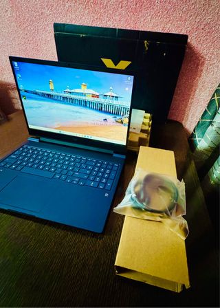 HP Victus Gaming i7 RTX 4070 32GB 1TB SSD 144Hz