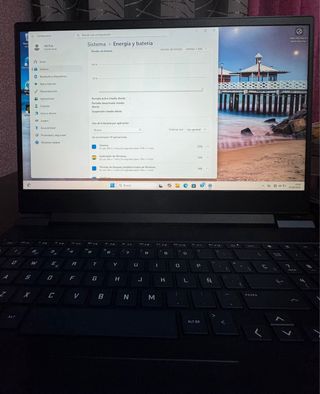 HP Victus Gaming i7 RTX 4070 32GB 1TB SSD 144Hz