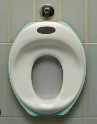 Adaptador WC Ikea Tossig blanco y verde