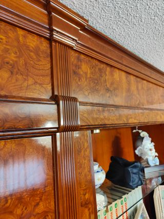 Mueble clásico salón Boiserie