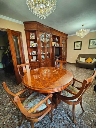 Mueble clásico salón Boiserie