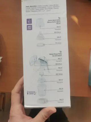 Sacaleches manual NUK y biberón Perfect Match