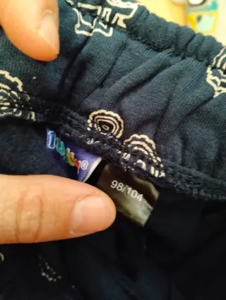 2 Pantalones Niños Talla 98/104 cm