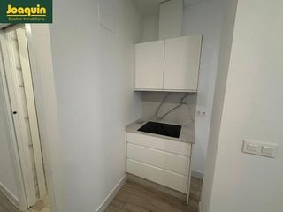 Estudio en alquiler en Huerta de la Reina - Trassierra en Córdoba