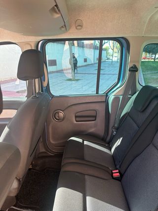 Renault Kangoo 2015