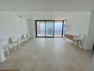 Piso en venta en Playa de Poniente en Benidorm