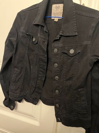 Chaqueta vaquera negra