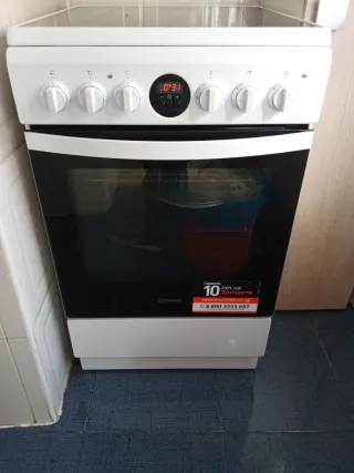 Placa vitrocerámica con horno