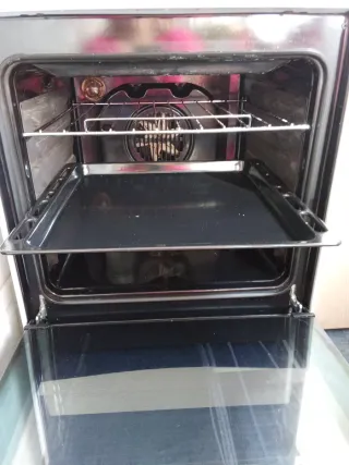 Placa vitrocerámica con horno