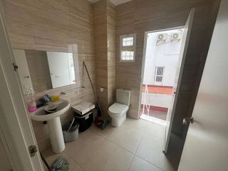 Local comercial en venta en Maria Auxiliadora - Barriada LLera en Badajoz