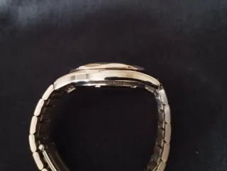 Reloj Festina Sumergible 200MT con correa Casio.