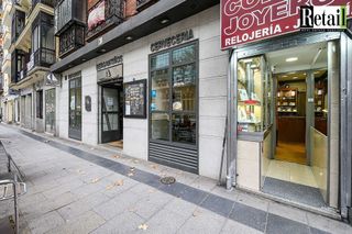 Local comercial en alquiler en Universidad - Malasaña en Madrid