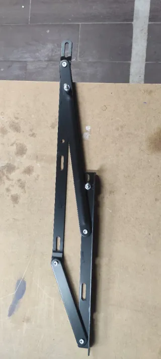 Fermacanapa pieghevoli per divano metallico