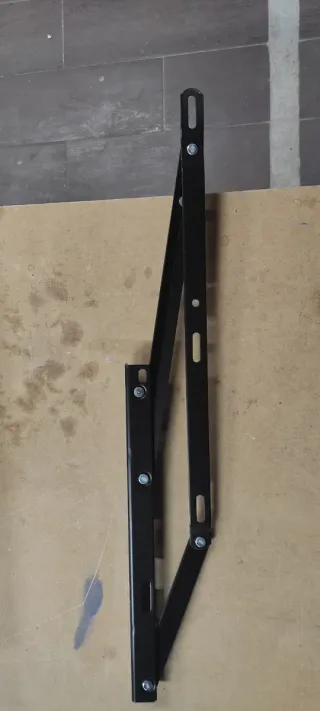 Fermacanapa pieghevoli per divano metallico