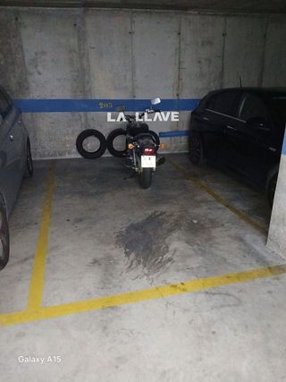 Garaje en venta en Els Pavos en Blanes