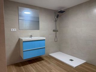 Local en venta en El Guinardó en Barcelona