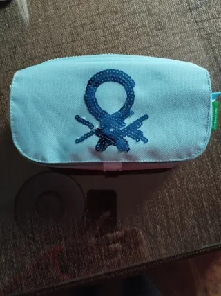 Estuche Benetton 3 compartimentos