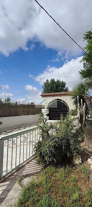 Chalet en venta en El Raval - Portes Encarnades en Elche