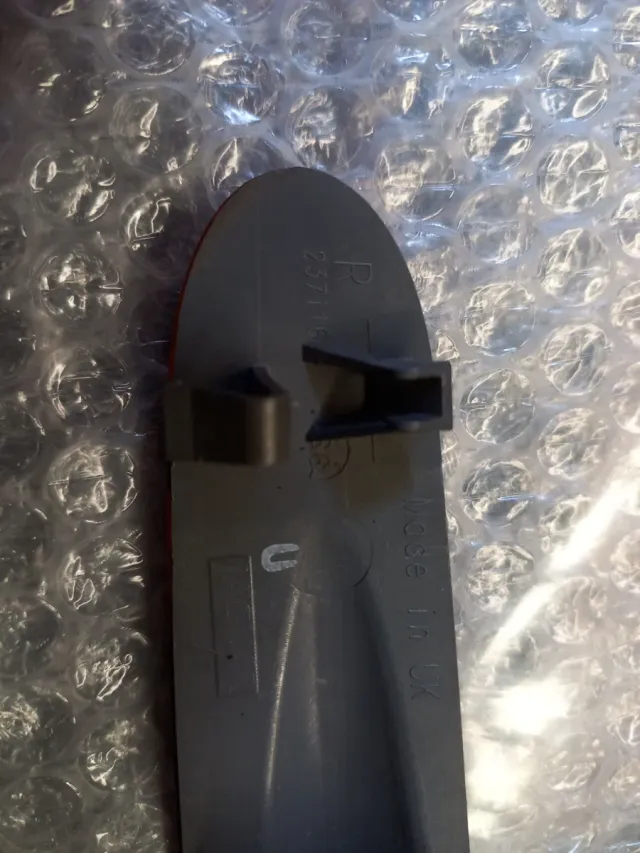 REFLECTANTE JAGUAR S TYPE