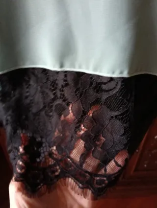 Blusa Relish con Piume di struzzo