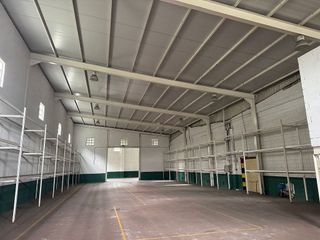 Nave industrial en alquiler en San Cibrao das Viñas