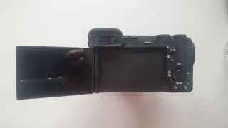 Sony a6700 + Objetivos