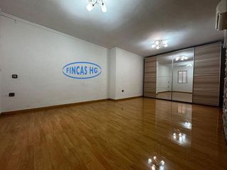 Piso en venta en Pla de Bon Repós en Alicante