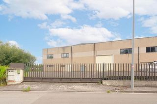 Nave industrial en venta en El Llano en Gijón