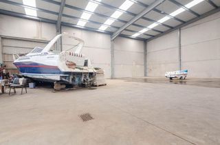 Nave industrial en venta en El Llano en Gijón
