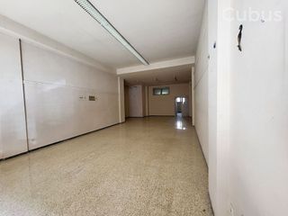 Local comercial en alquiler en Olot