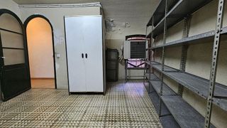 Local comercial en alquiler en Centre en Figueres