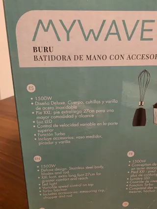 Batidora de mano con accesorios