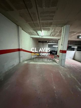 Garaje en venta en La Prosperitat en Barcelona
