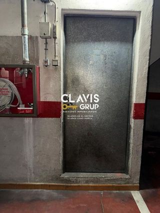 Garaje en venta en La Prosperitat en Barcelona