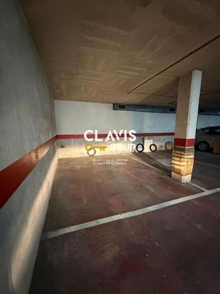 Garaje en venta en La Prosperitat en Barcelona