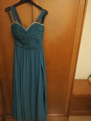 Vestido juvenil para ocasiones especiales