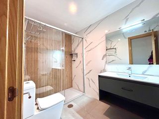 Piso en alquiler en Valdeacederas en Madrid