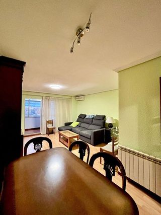 Piso en alquiler en Canillas en Madrid