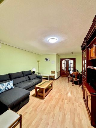 Piso en alquiler en Canillas en Madrid