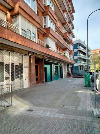 Local comercial en alquiler en Begoña en Bilbao