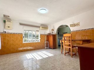 Piso en venta en Les Marines/Las Marinas en Dénia