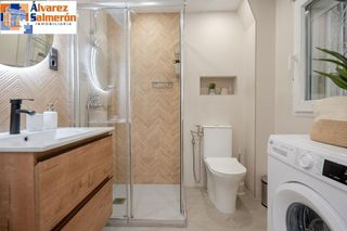 Piso en venta en Barrio de Zaidín en Granada