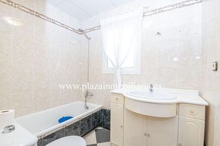 Chalet en venta en Lucena