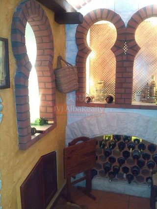 Casa adosada en alquiler en Hermanos Falcó - Sepulcro Bolera en Albacete