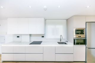 Ático en alquiler en Zona Puerto Deportivo en Fuengirola