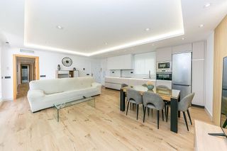 Ático en alquiler en Zona Puerto Deportivo en Fuengirola