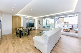 Ático en alquiler en Zona Puerto Deportivo en Fuengirola