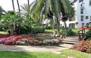 Piso en alquiler en Puerto Banús en Marbella